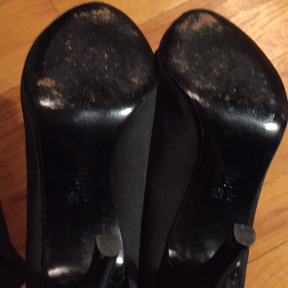 Nina the touch of Nina satin 3.5 inch bow front - Picture 7 of 8